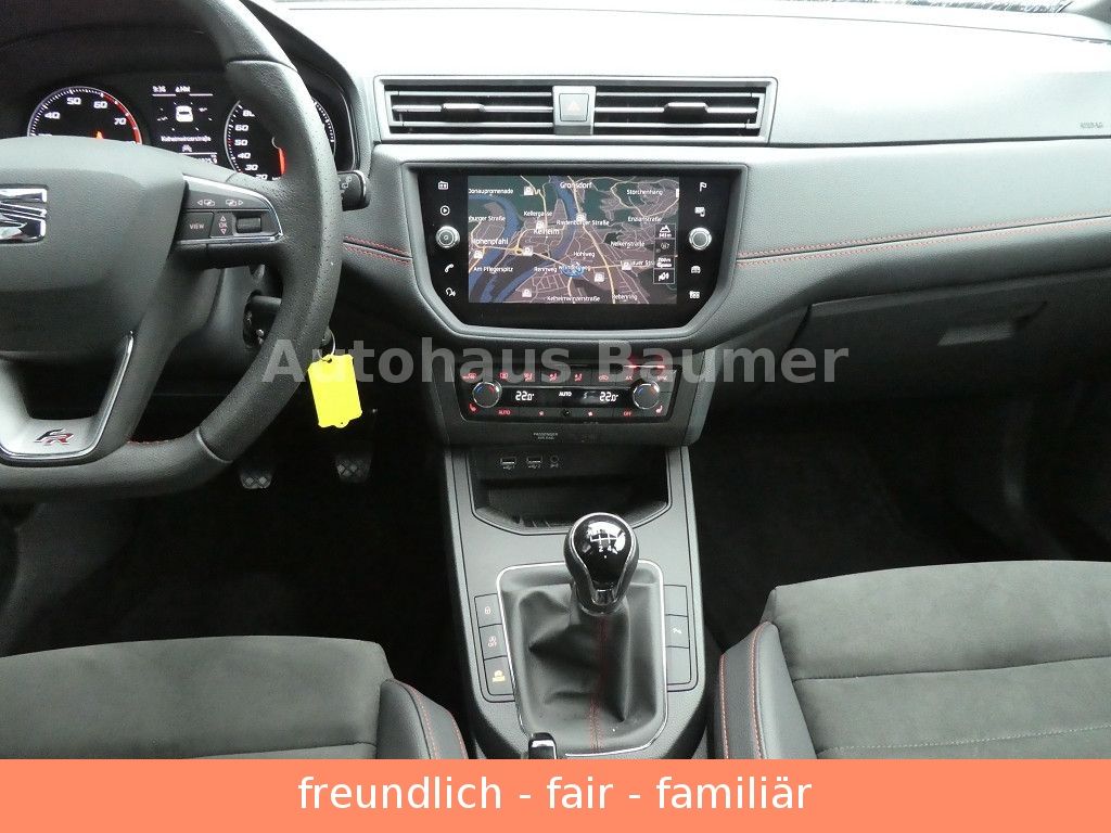 Fahrzeugabbildung Seat Ibiza 1.0 TSI FR 85kW LED PANO DAB NAVI 17"