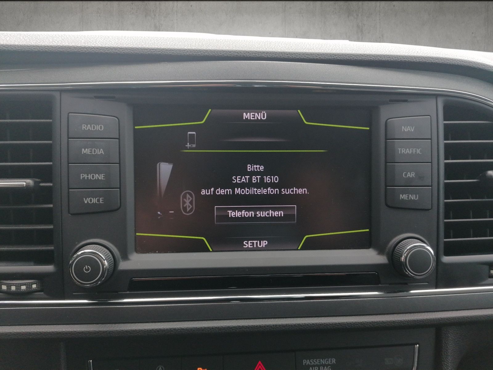Fahrzeugabbildung SEAT Leon ST 2.0 TDI FR LED NAVI SHZ PDC