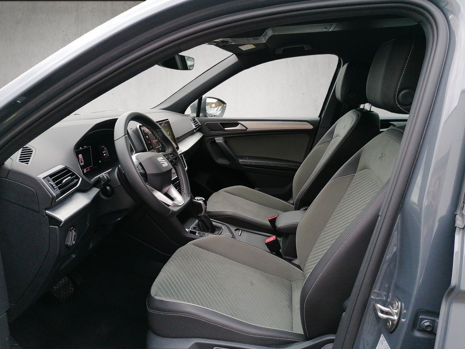 Fahrzeugabbildung SEAT Tarraco 2.0 TDI Xperience DSG AHK 7SITZER ACC