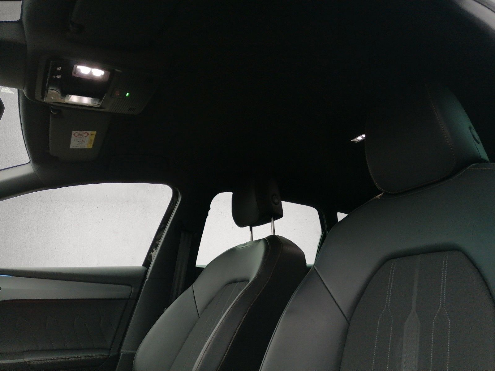 Fahrzeugabbildung CUPRA Leon Sportstourer 1.5 TSI DSG FAP L KAM KES Smar