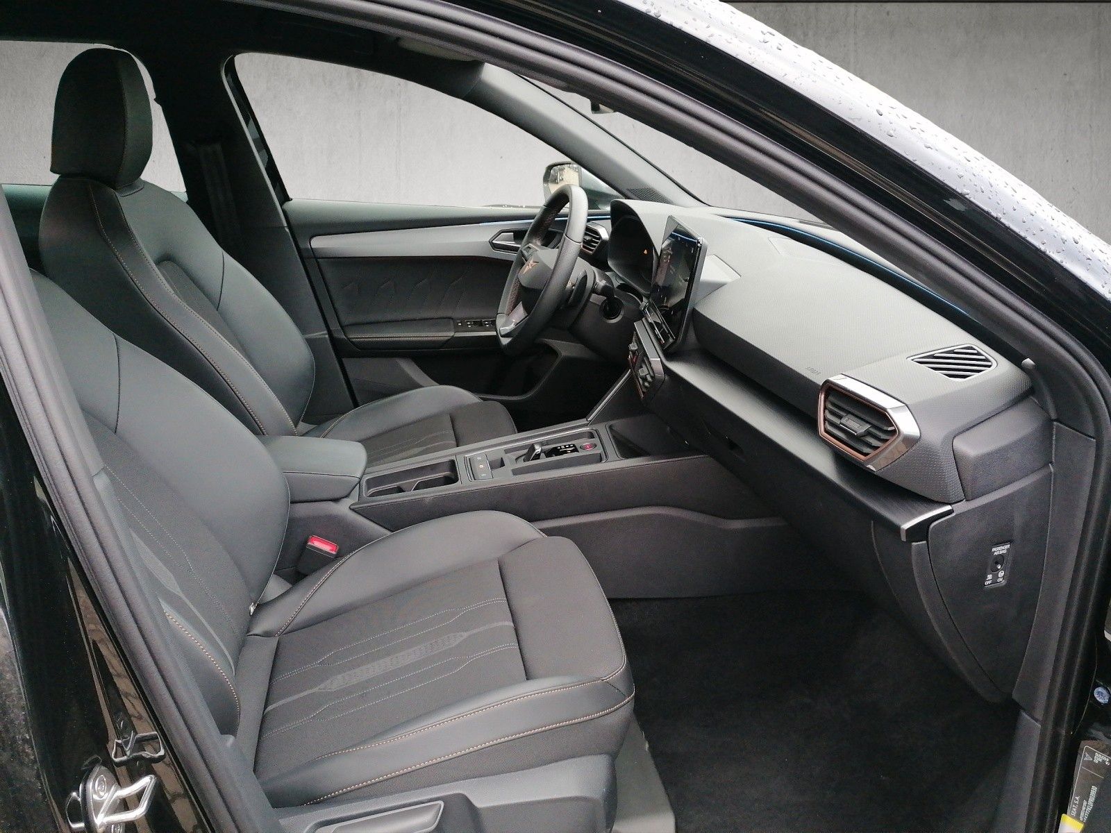 Fahrzeugabbildung CUPRA Leon Sportstourer 1.5 TSI DSG FAP L KAM KES Smar