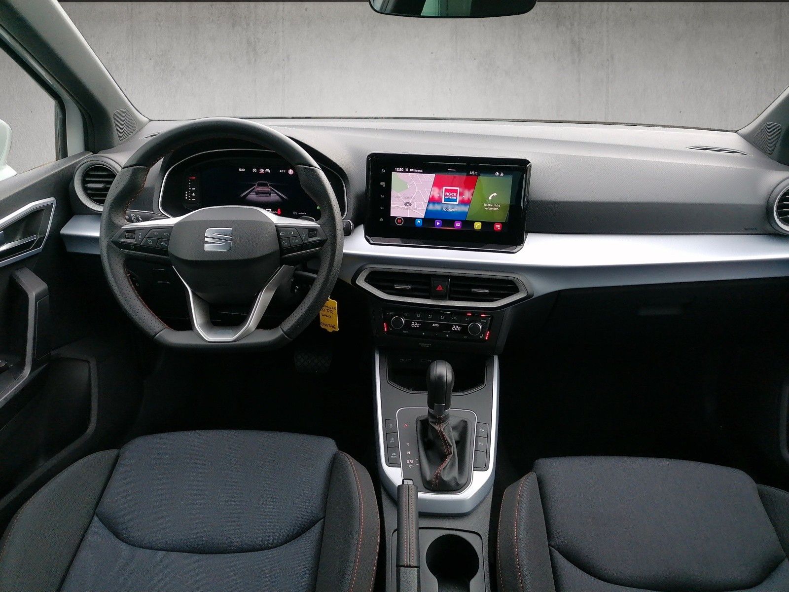 Fahrzeugabbildung SEAT Arona 1.0 TSI FR DSG FAP XL NAVI GJR KAMERA