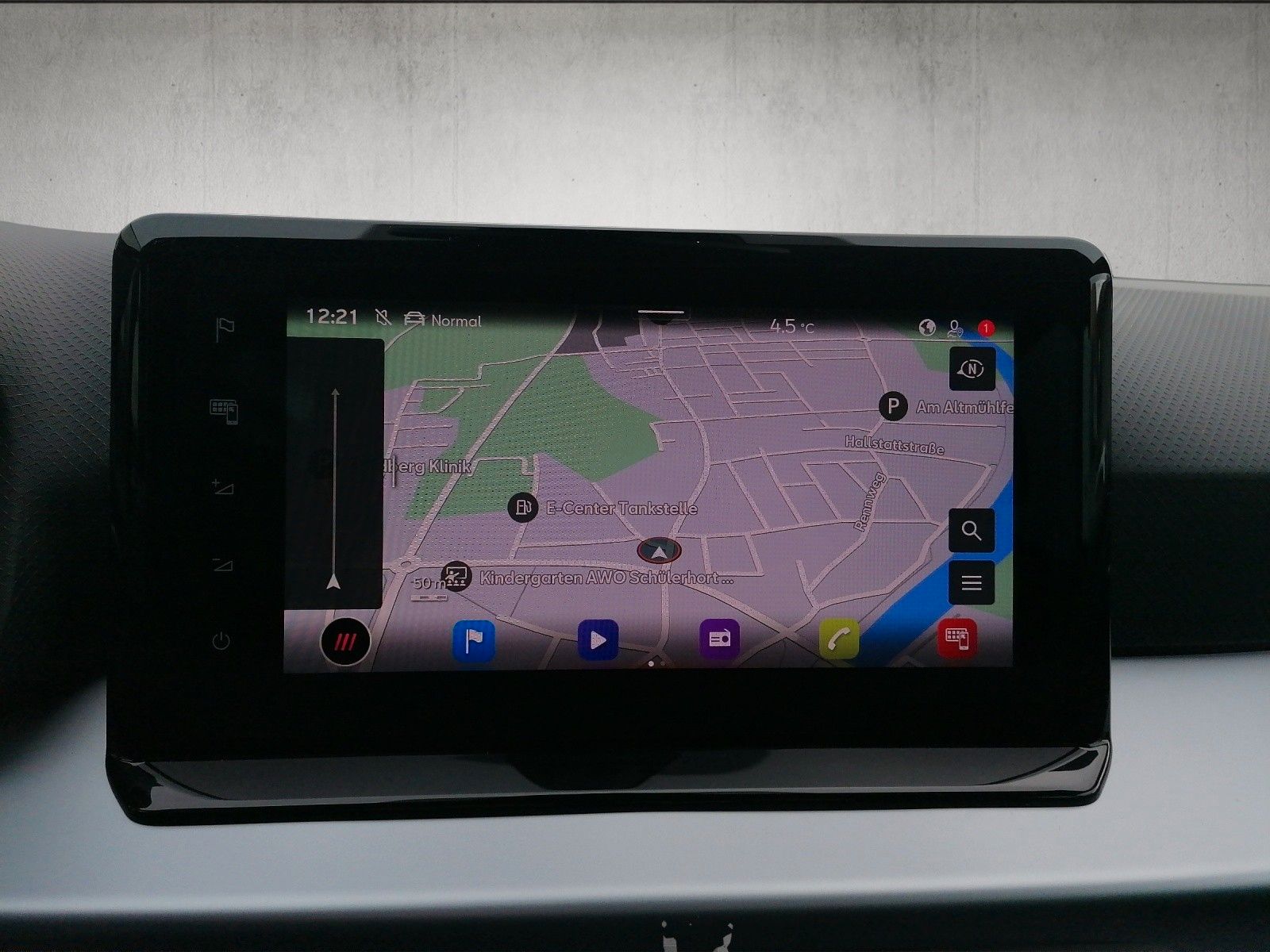 Fahrzeugabbildung SEAT Arona 1.0 TSI FR DSG FAP XL NAVI GJR KAMERA