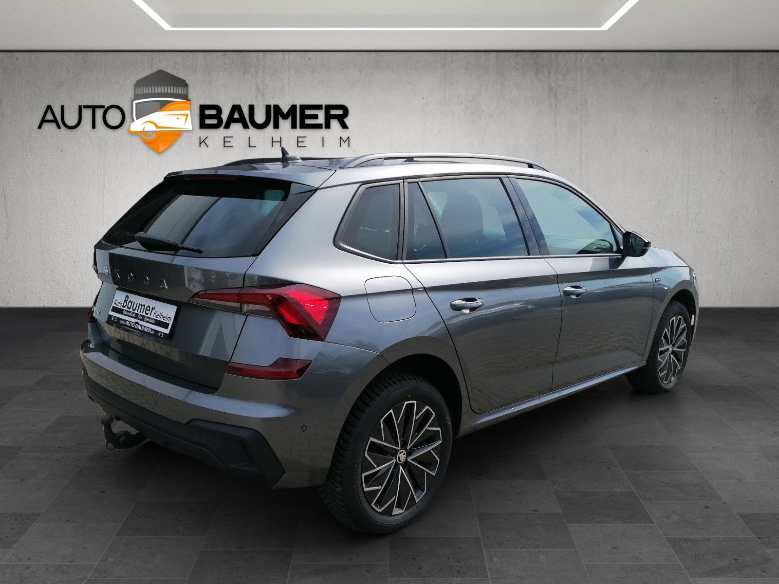 Fahrzeugabbildung SKODA Kamiq 1.0 TSI Selection DSG AHK ACC KAM TRAVEL