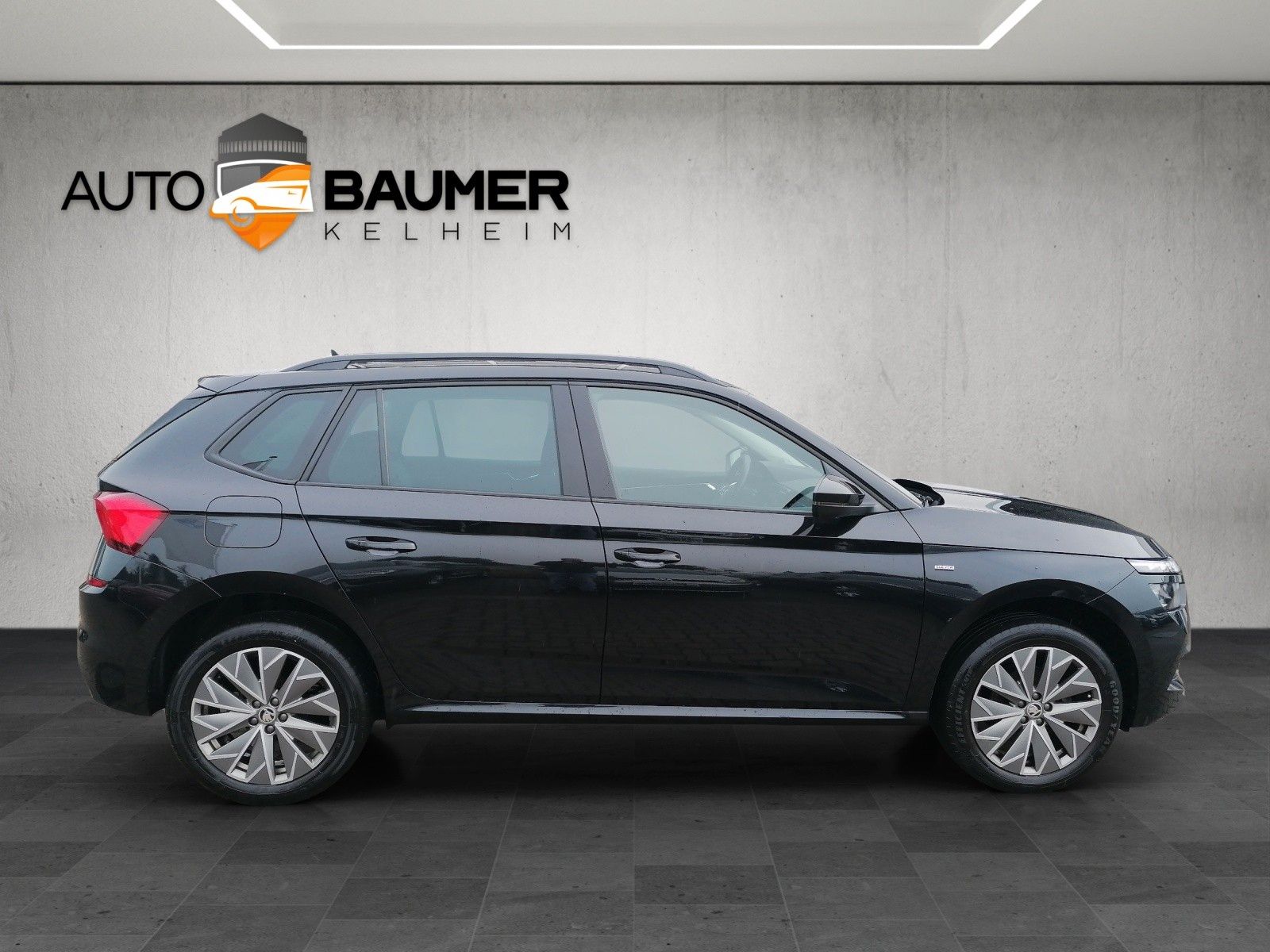 Fahrzeugabbildung SKODA Kamiq 1.0 TSI Clever bhz FS elHK Gar26