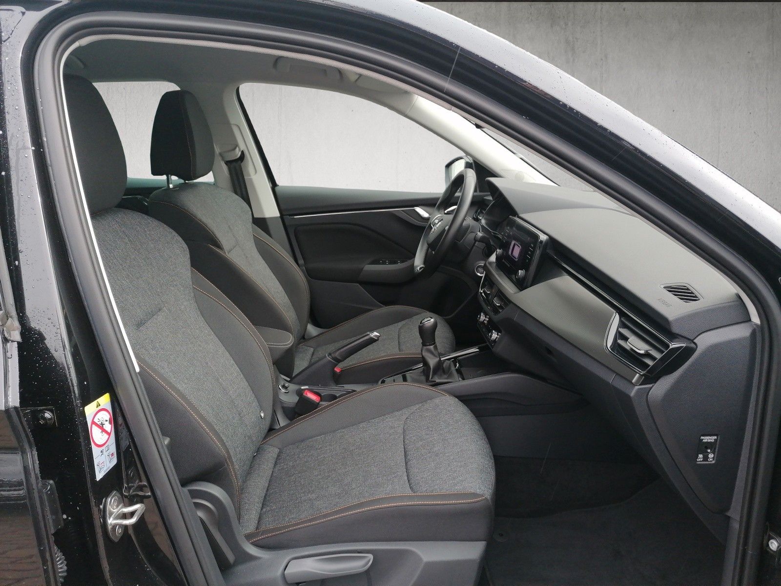 Fahrzeugabbildung SKODA Kamiq 1.0 TSI Clever bhz FS elHK Gar26