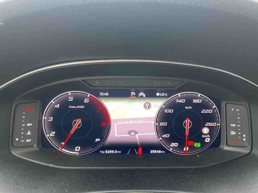 Fahrzeugabbildung SEAT Arona 1.0 TSI Xperience DSG FAP XL 18" VC ALCANT