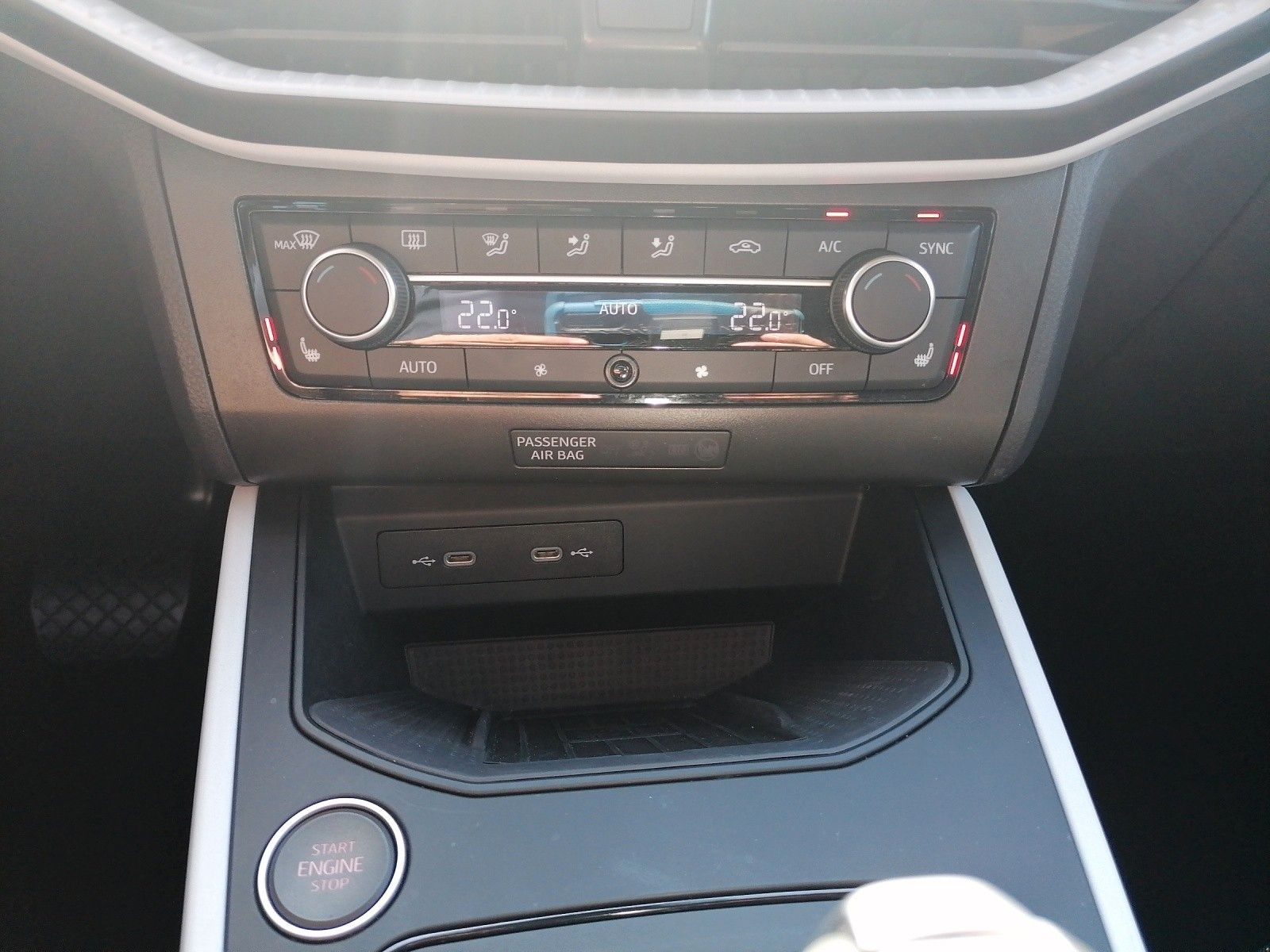 Fahrzeugabbildung SEAT Arona 1.0 TSI Style DSG GJR ACC KESSY
