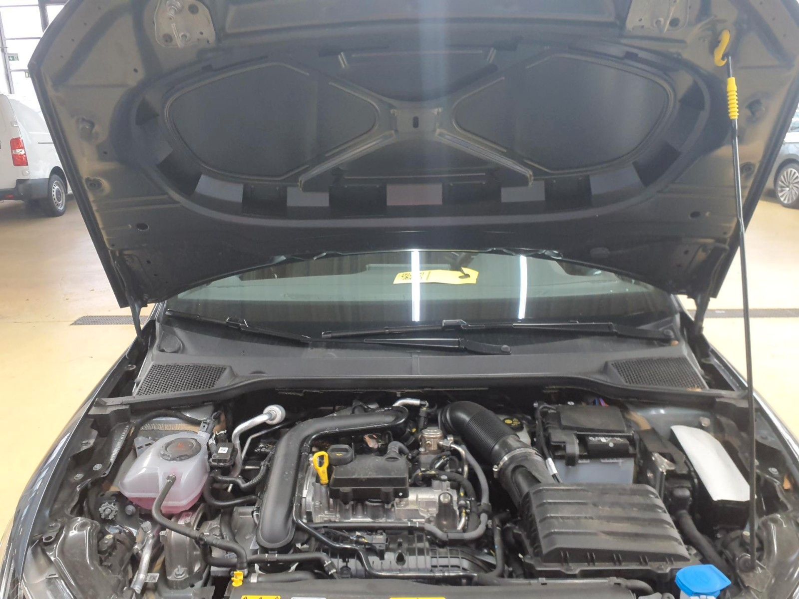 Fahrzeugabbildung SEAT Ibiza 1.0 TSI FR DSG GJR ACC LED KAM XL VC KESSY