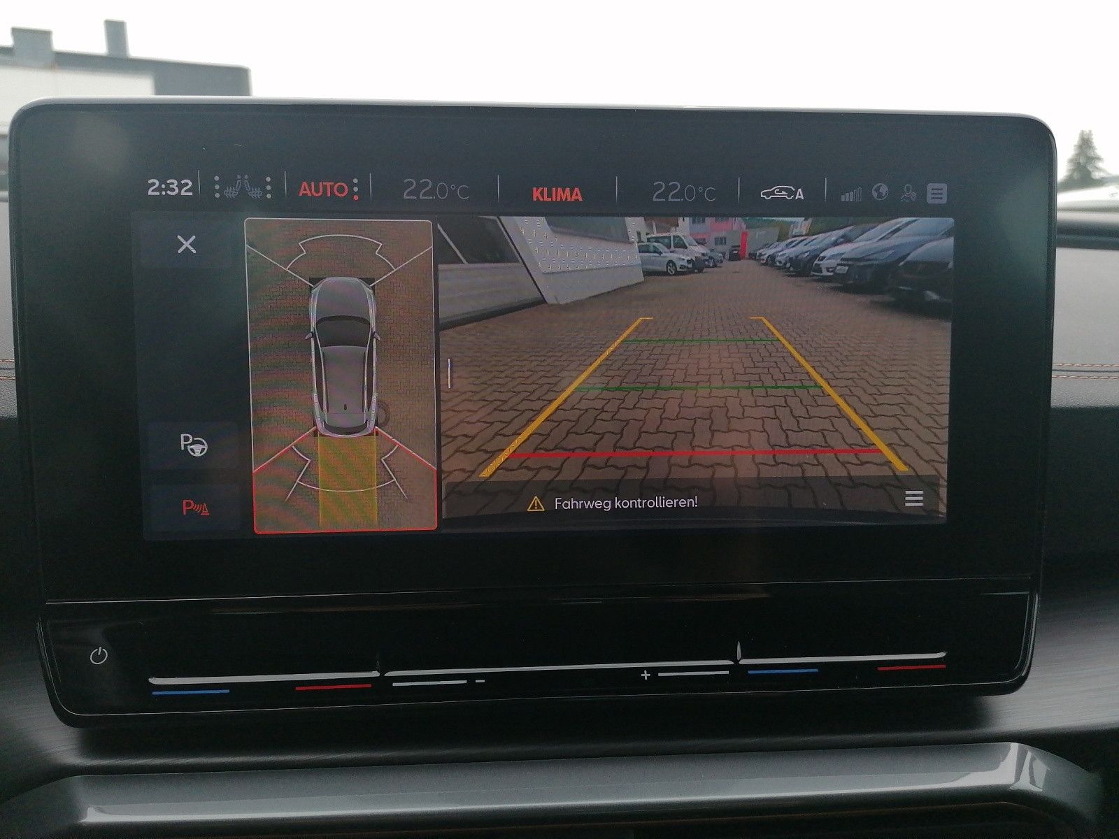 Fahrzeugabbildung CUPRA Formentor 1.5 TSI DSG FAP XL el.HK 360G