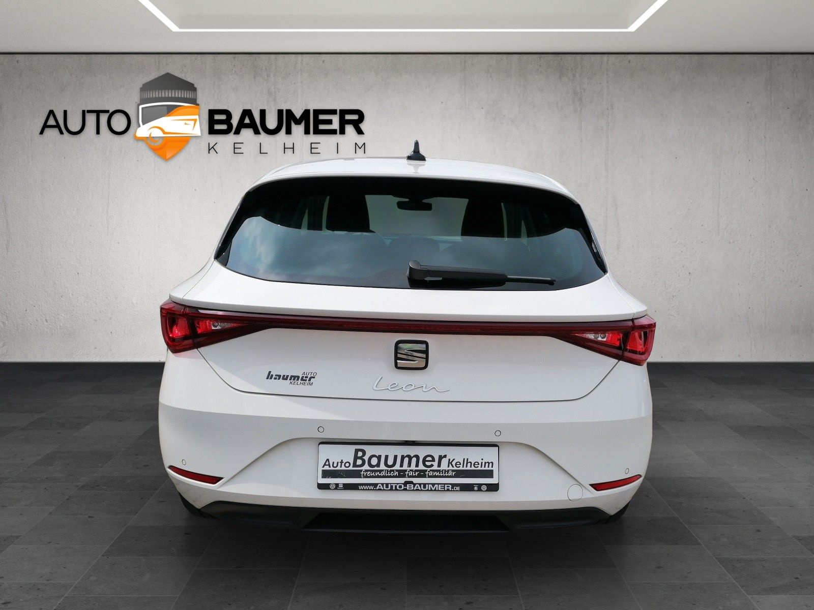 Fahrzeugabbildung SEAT Leon 1.5 TSI Style AHK FAP M KAM