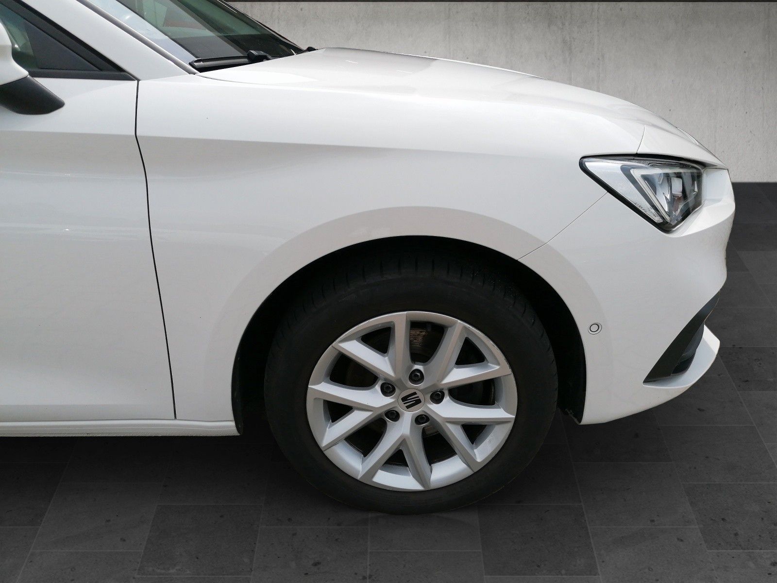 Fahrzeugabbildung SEAT Leon 1.5 TSI Style AHK FAP M KAM