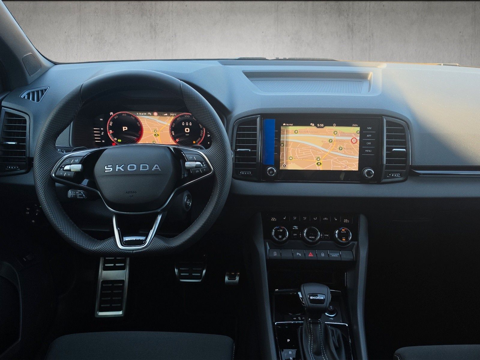 Fahrzeugabbildung SKODA Karoq 1.5 TSI Sportline DSG MJ27 5J GAR AHK elHK