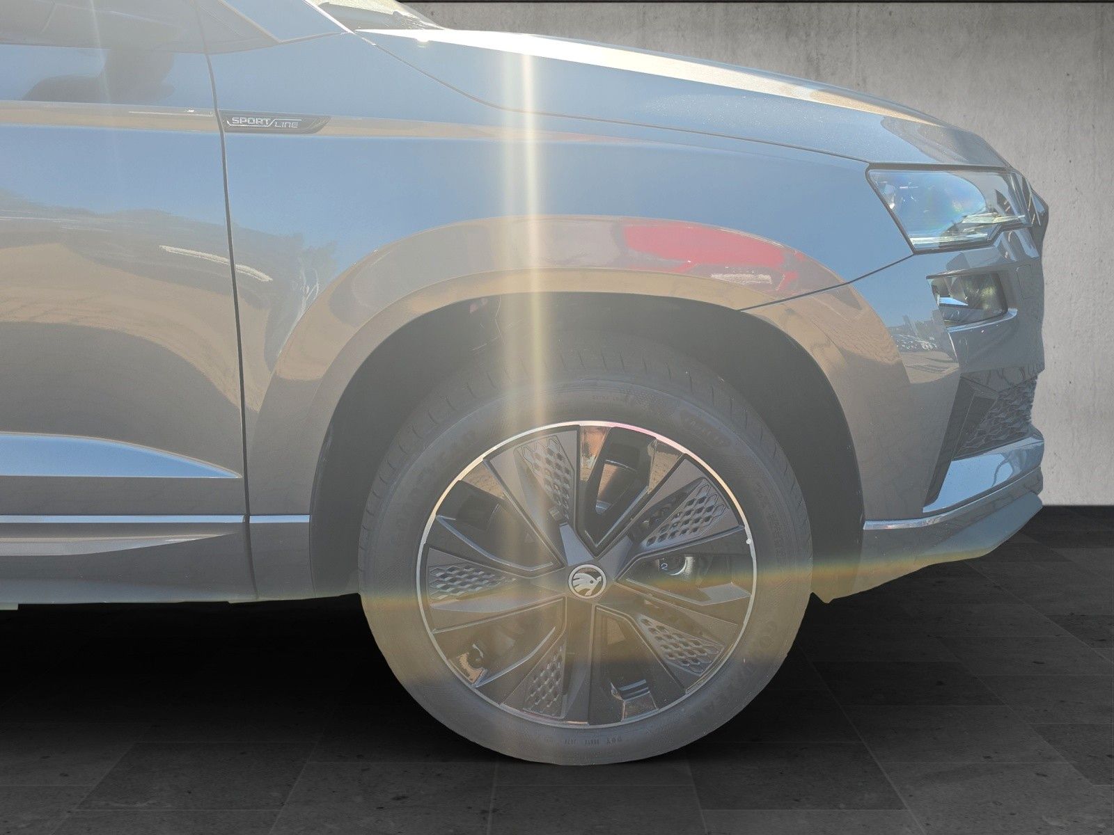 Fahrzeugabbildung SKODA Karoq 1.5 TSI Sportline DSG MJ27 5J GAR AHK elHK