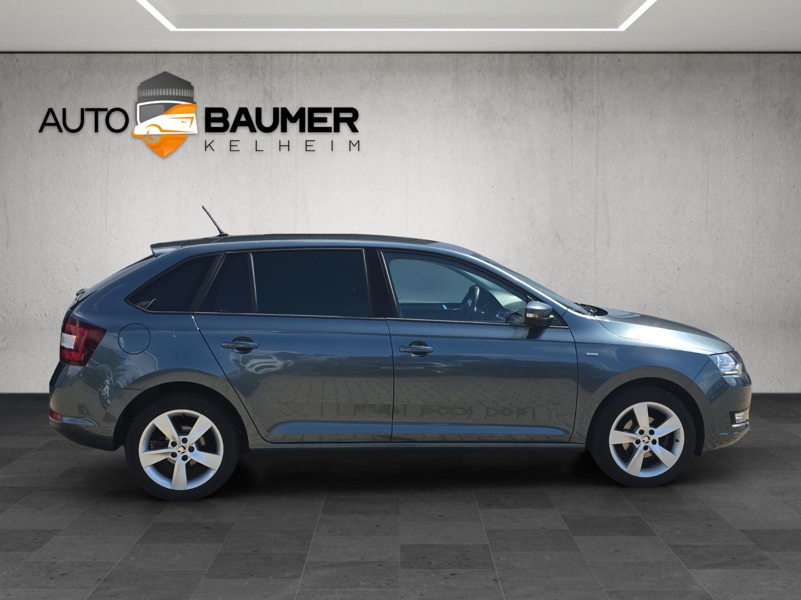 Fahrzeugabbildung SKODA Rapid Spaceback 1.0 TSI Clever PDC SHZ SMART LIN