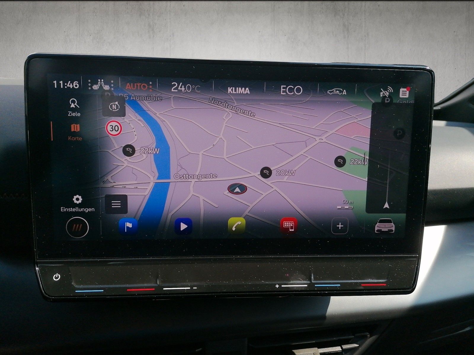 Fahrzeugabbildung CUPRA Born 231 PS 77kWh 19" Pilot M Cargo Below Zero