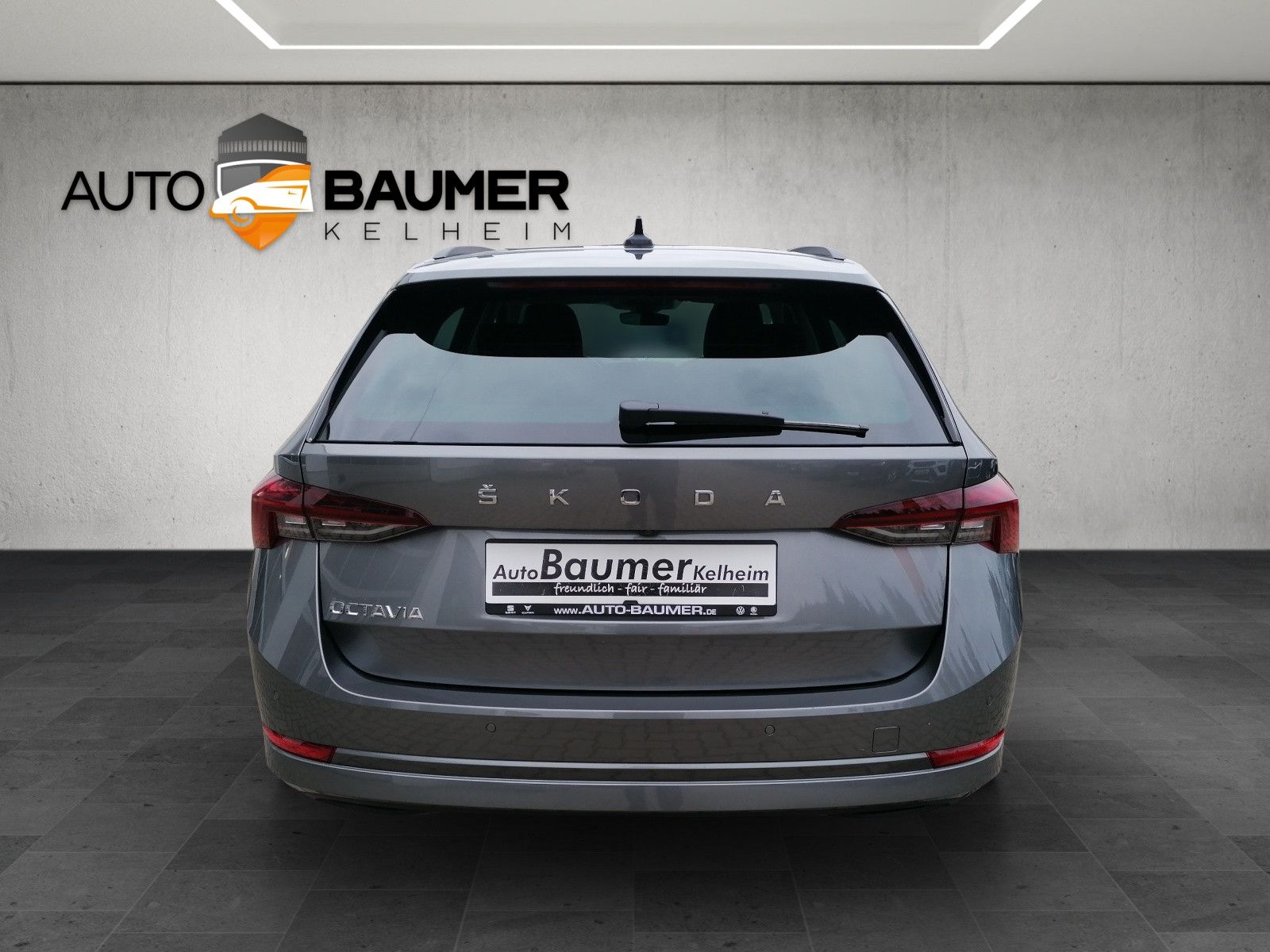 Fahrzeugabbildung SKODA Octavia Combi 1.5 TSI Columbus Kam VC SHZ vo+hi
