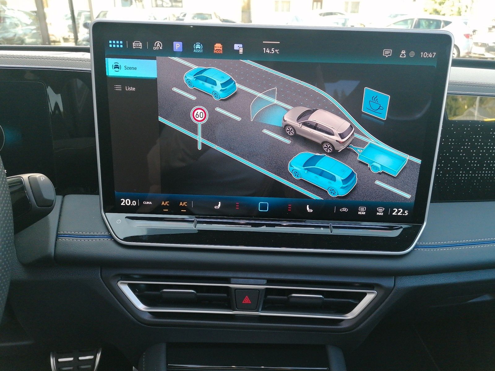 Fahrzeugabbildung Volkswagen Tiguan 1.5 eTSI R-Line AHK Pano DCC Pro