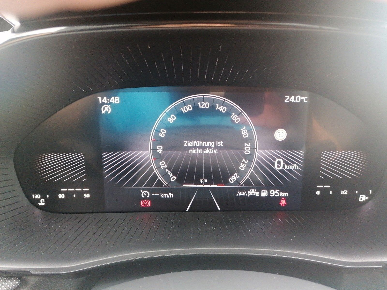 Fahrzeugabbildung SKODA Fabia 1.0 TSI Selection PDC hi Smart Li GRA