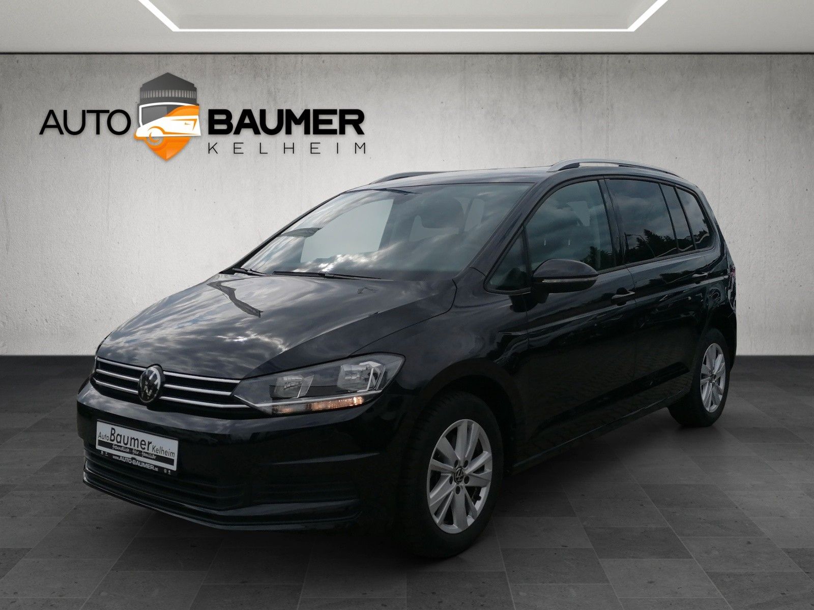 Fahrzeugabbildung Volkswagen Touran 1.5 TSI DSG AHK 7SITZER NAVI ACC