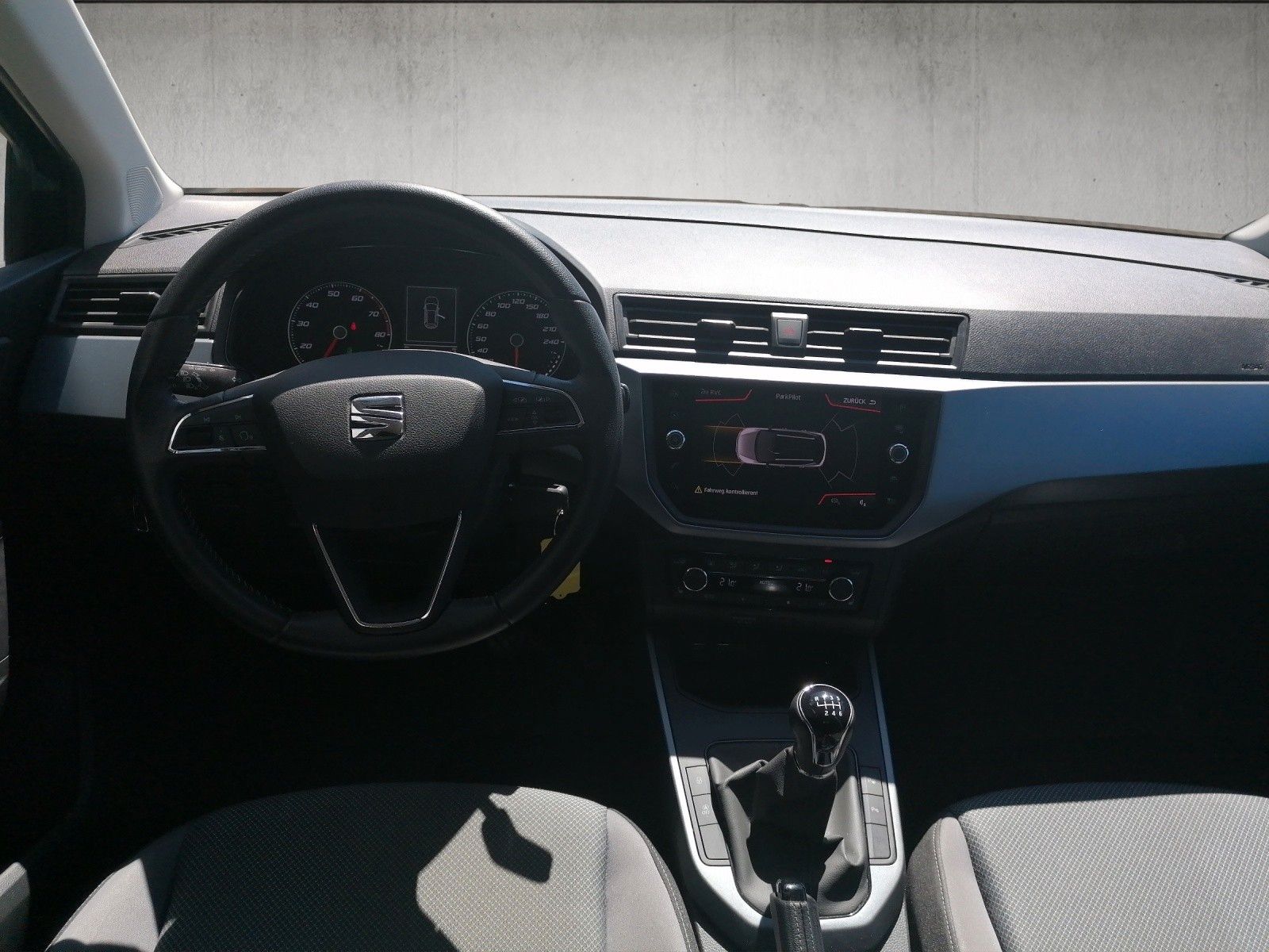 Fahrzeugabbildung SEAT Arona 1.0 TGI Style KAM TOTW NAVI DAB