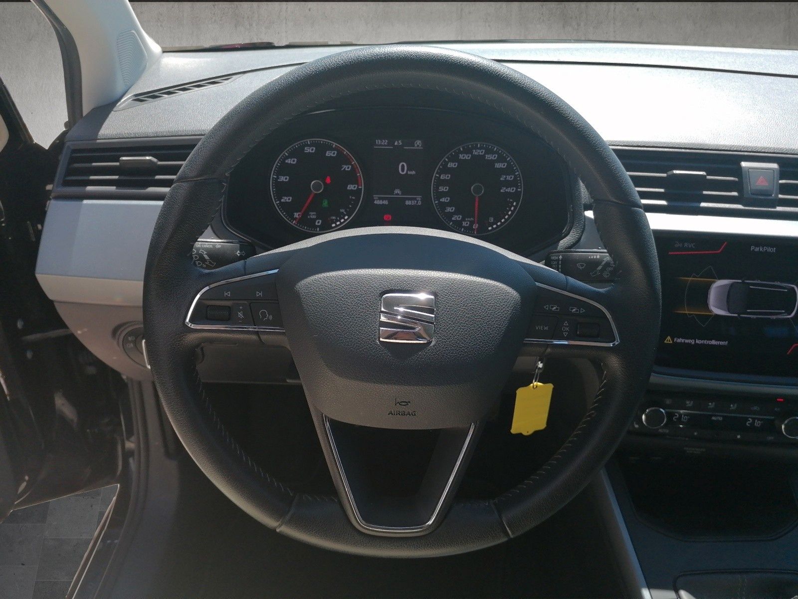 Fahrzeugabbildung SEAT Arona 1.0 TGI Style KAM TOTW NAVI DAB