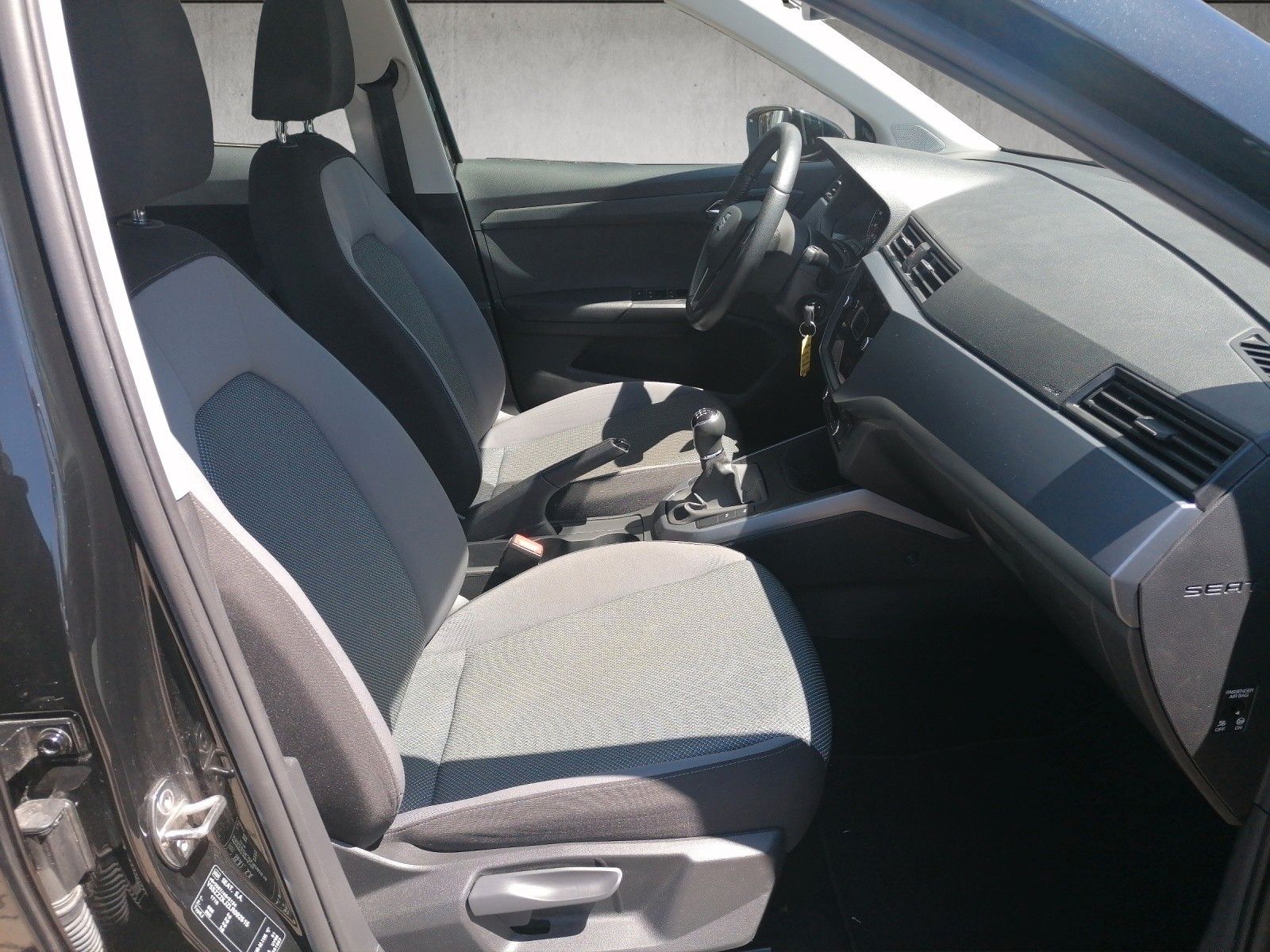 Fahrzeugabbildung SEAT Arona 1.0 TGI Style KAM TOTW NAVI DAB