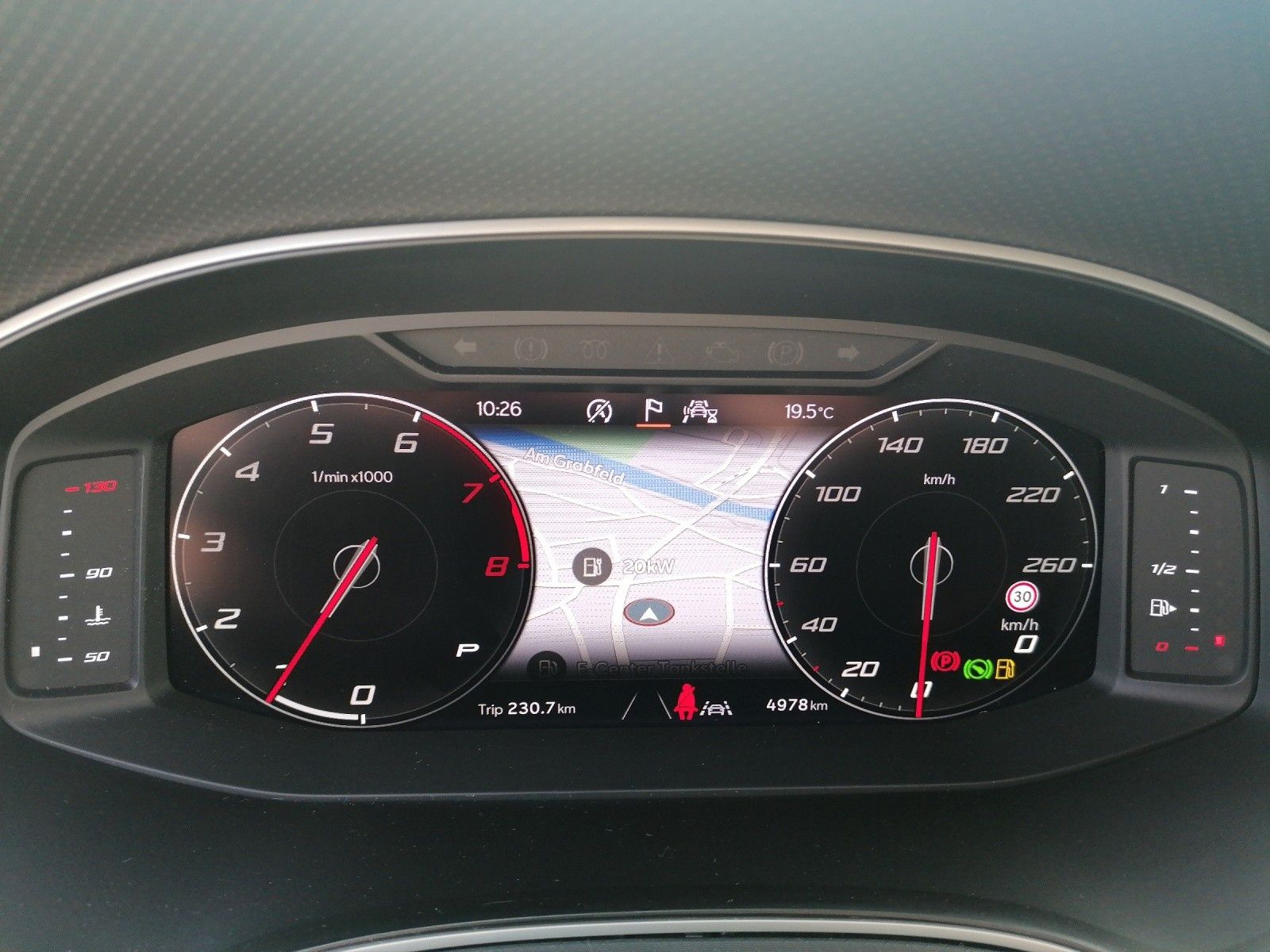 Fahrzeugabbildung SEAT Arona 1.0 TSI FR DSG GJR BLINDSP KESSY XL