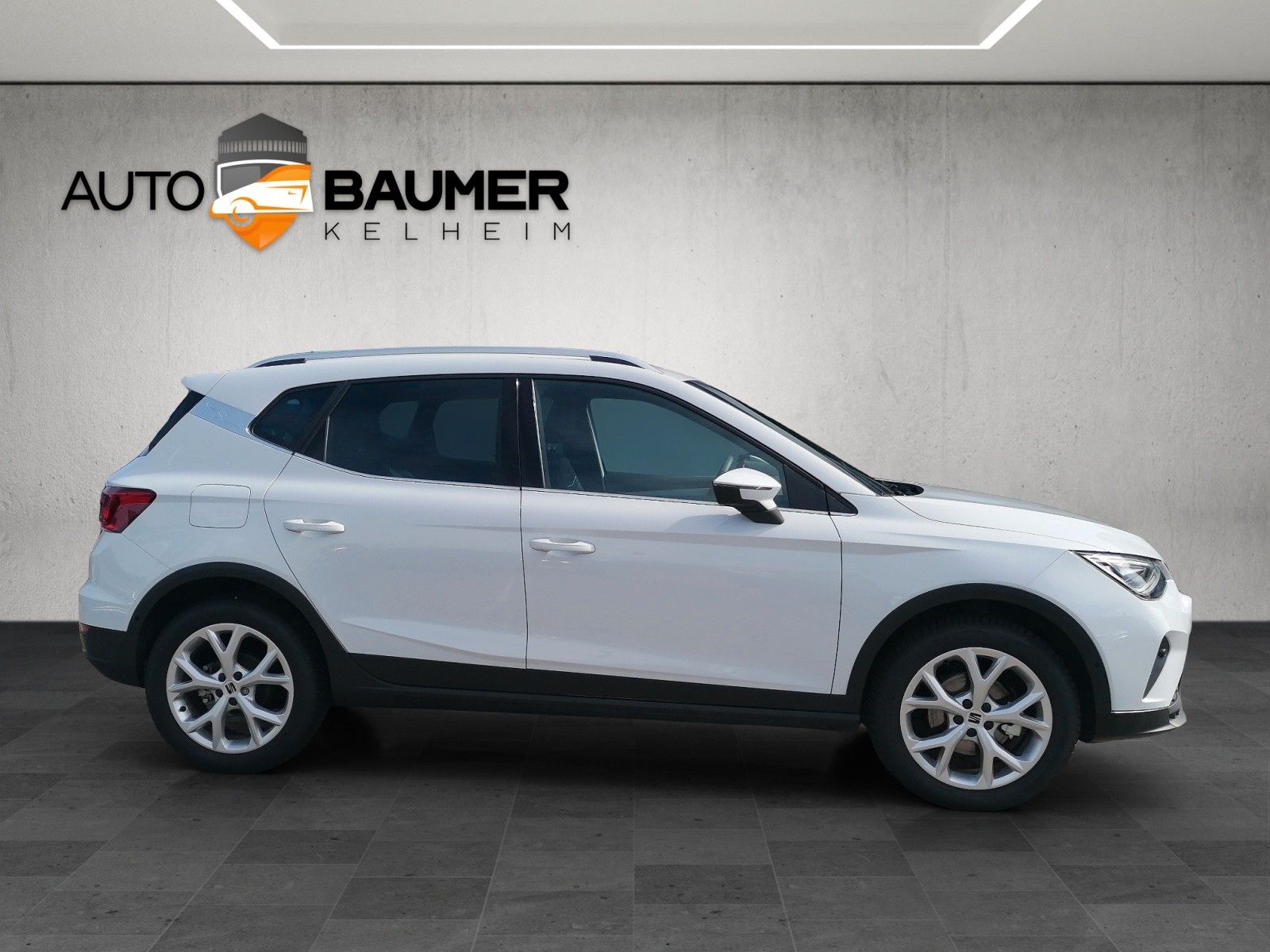 Fahrzeugabbildung SEAT Arona 1.0 TSI FR DSG GJR BLINDSP KESSY XL