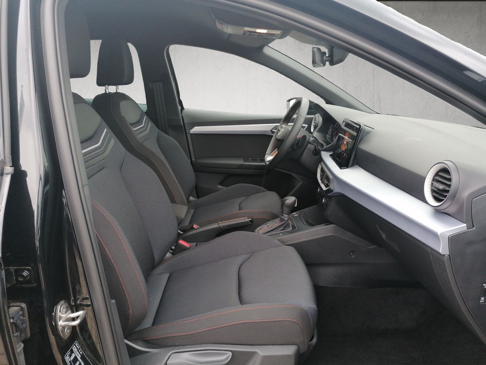 Fahrzeugabbildung SEAT Ibiza 1.0 TSI FR DSG GJR FAP XL VC