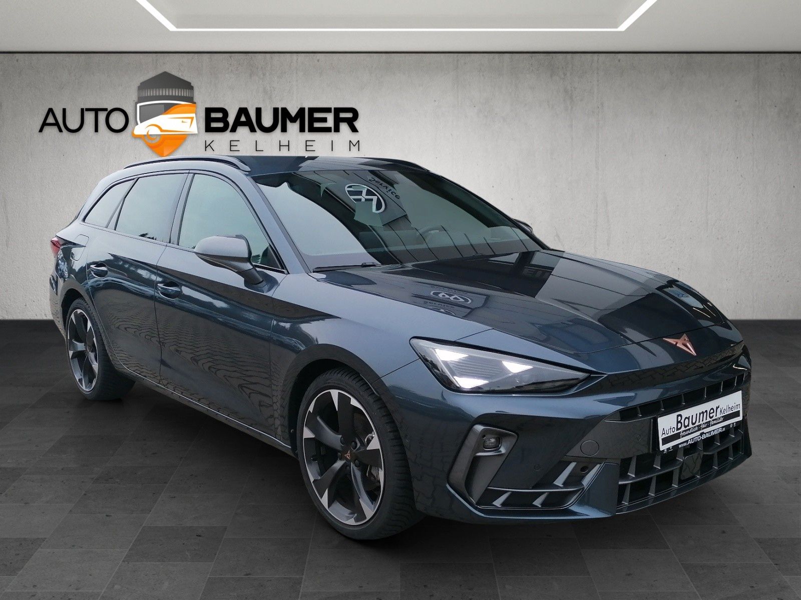 Fahrzeugabbildung CUPRA Leon Sportstourer 1.5 eTSI DSG 5JGAR FACELIFT