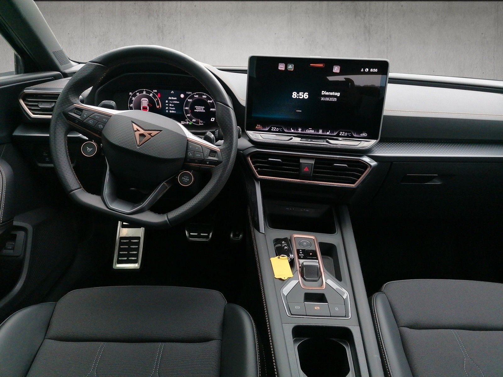 Fahrzeugabbildung CUPRA Leon Sportstourer 1.5 eTSI DSG 5JGAR FACELIFT