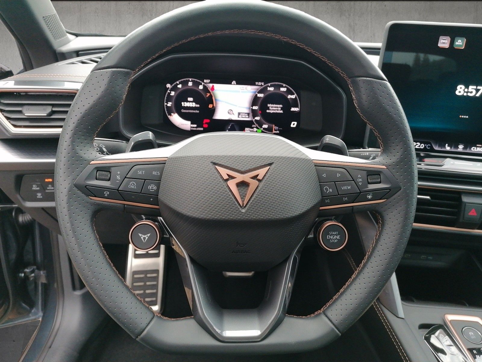 Fahrzeugabbildung CUPRA Leon Sportstourer 1.5 eTSI DSG 5JGAR FACELIFT