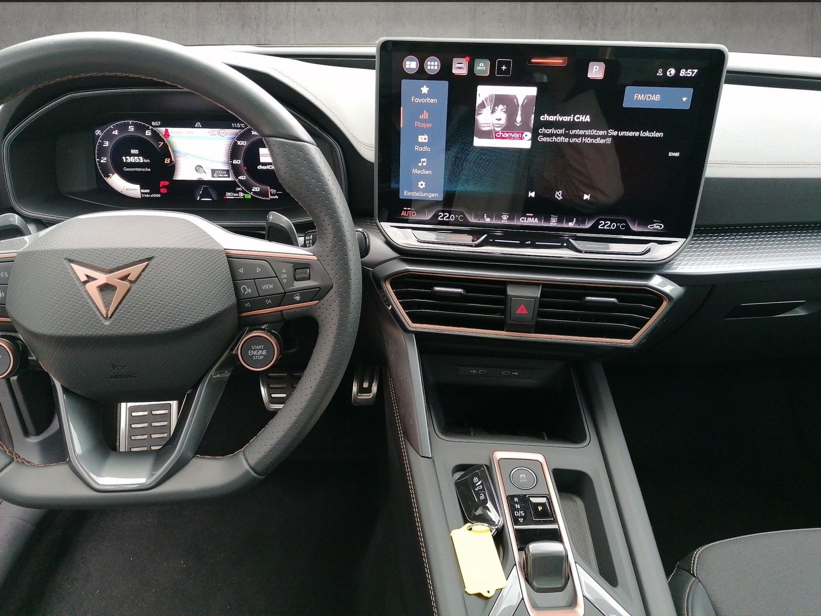 Fahrzeugabbildung CUPRA Leon Sportstourer 1.5 eTSI DSG 5JGAR FACELIFT