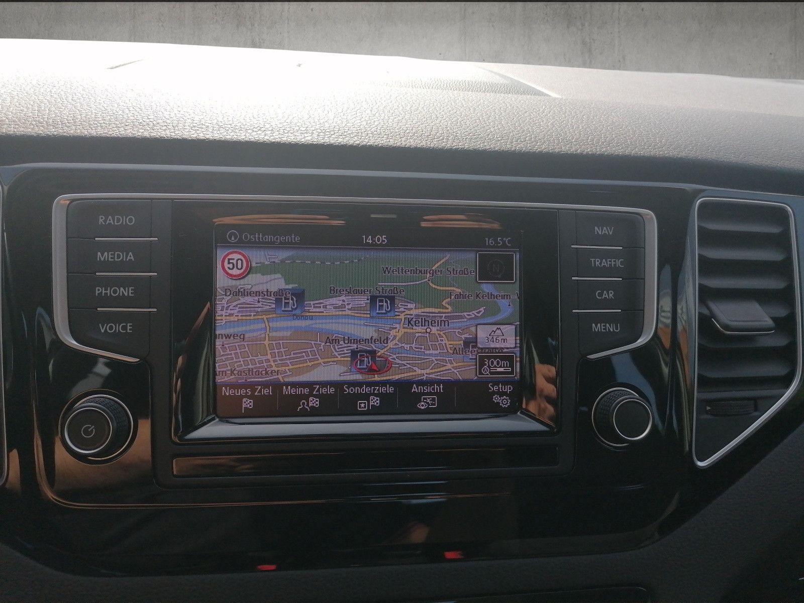 Fahrzeugabbildung Volkswagen Golf Sportsvan 1.4 TSI Highline PDC NAVI