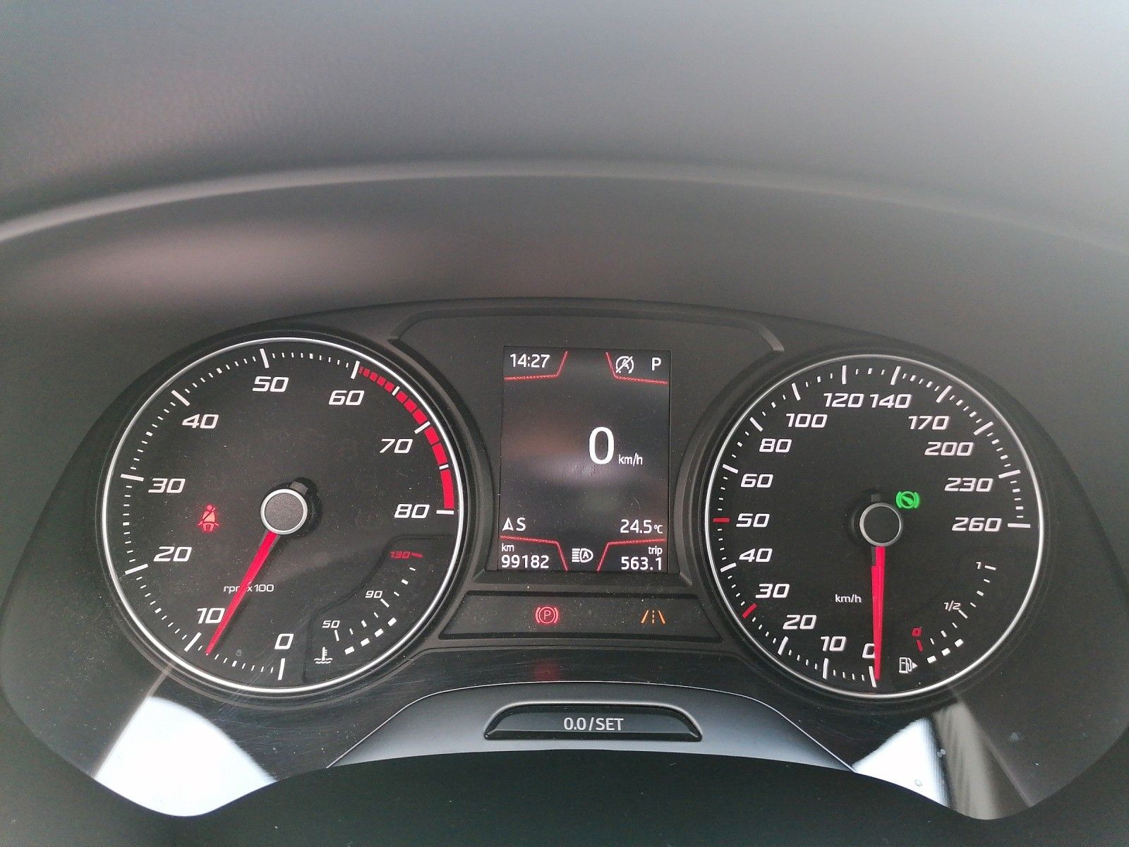 Fahrzeugabbildung SEAT Leon ST 2.0 TSI FR DSG ACC KAM FULL LINK