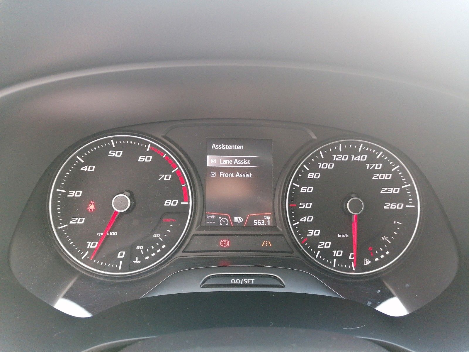 Fahrzeugabbildung SEAT Leon ST 2.0 TSI FR DSG ACC KAM FULL LINK