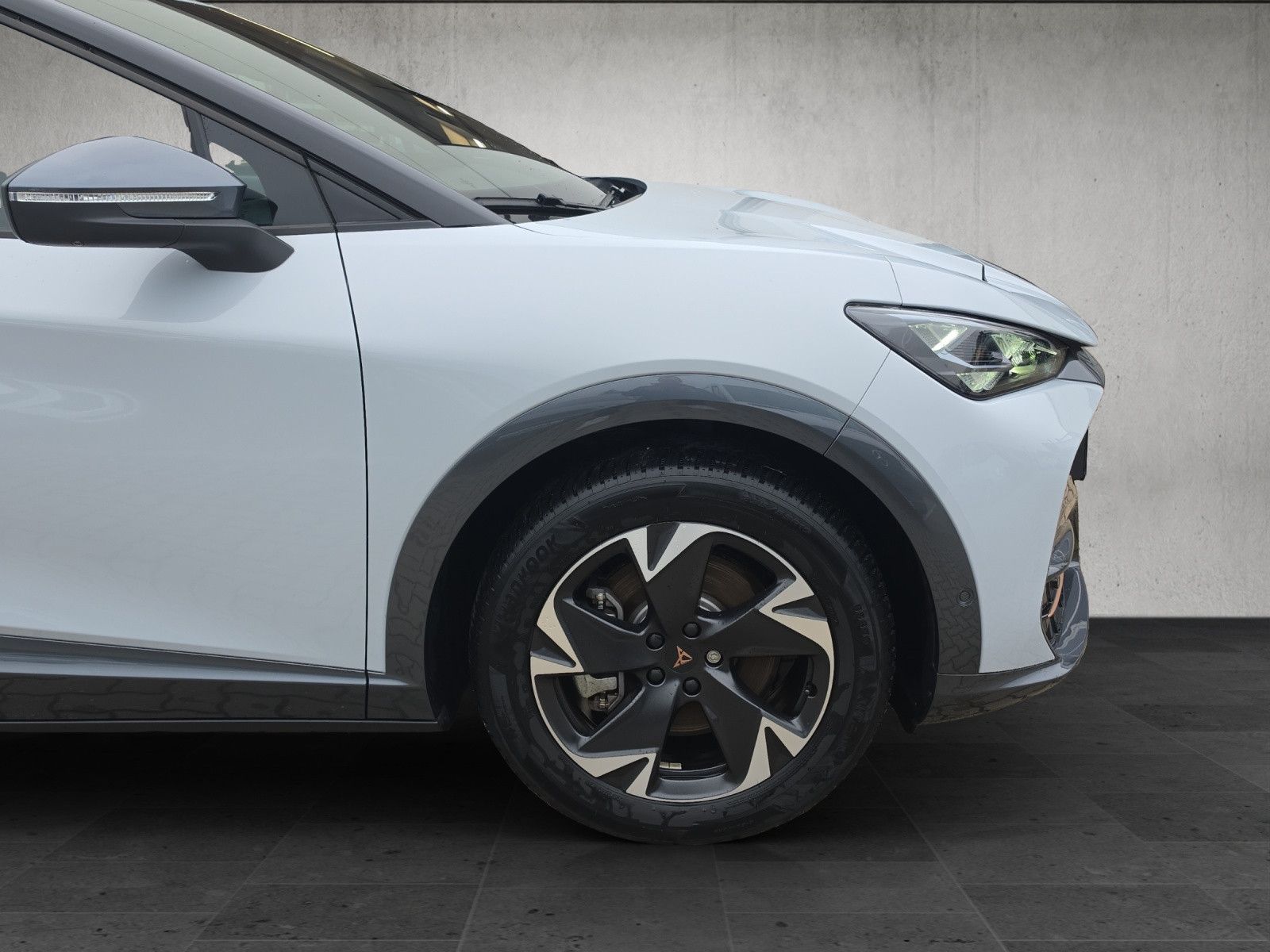 Fahrzeugabbildung CUPRA Tavascan 77kWh Immersive Sennheiser 360