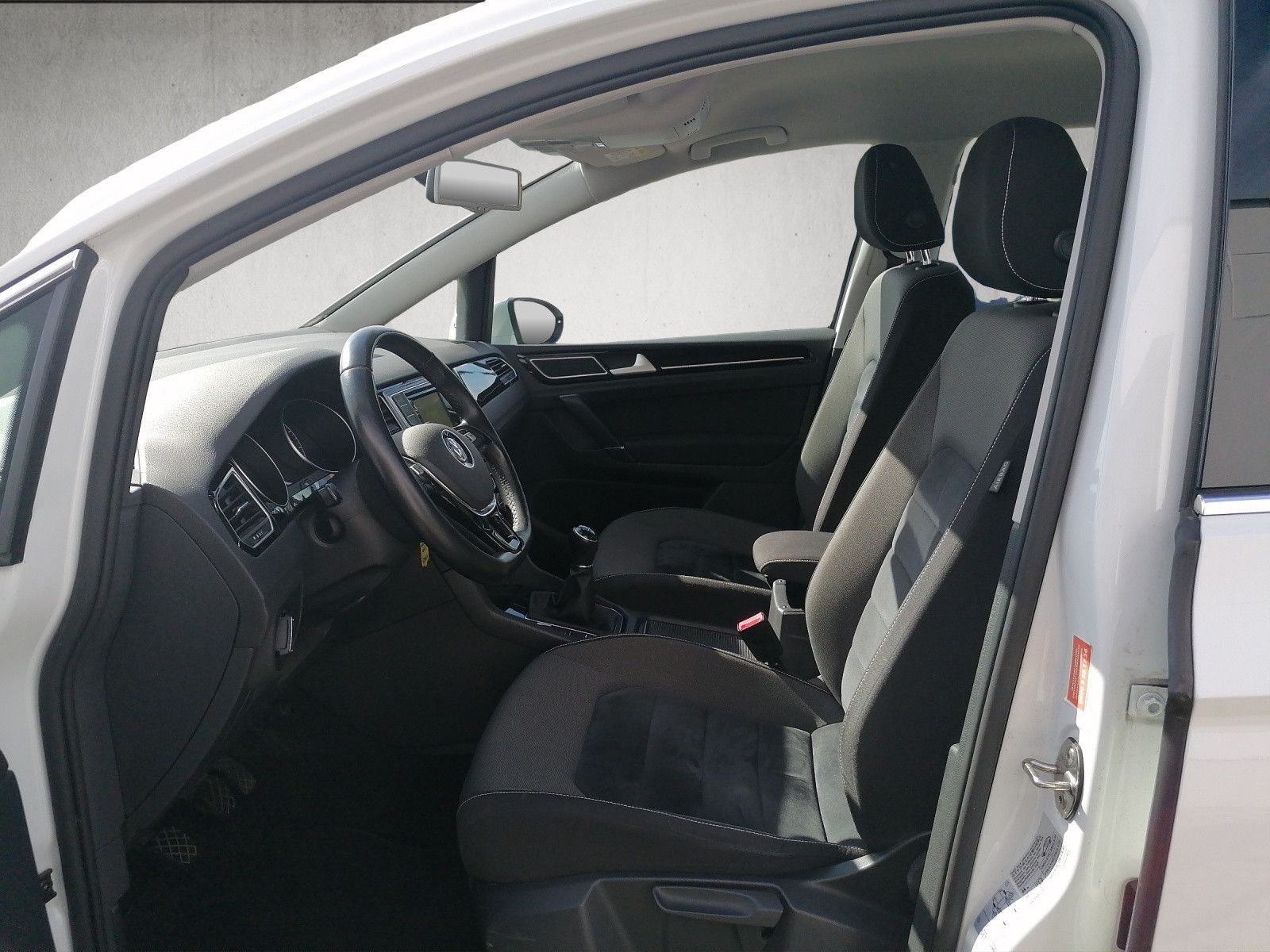 Fahrzeugabbildung Volkswagen Golf Sportsvan 1.4 TSI Highline
