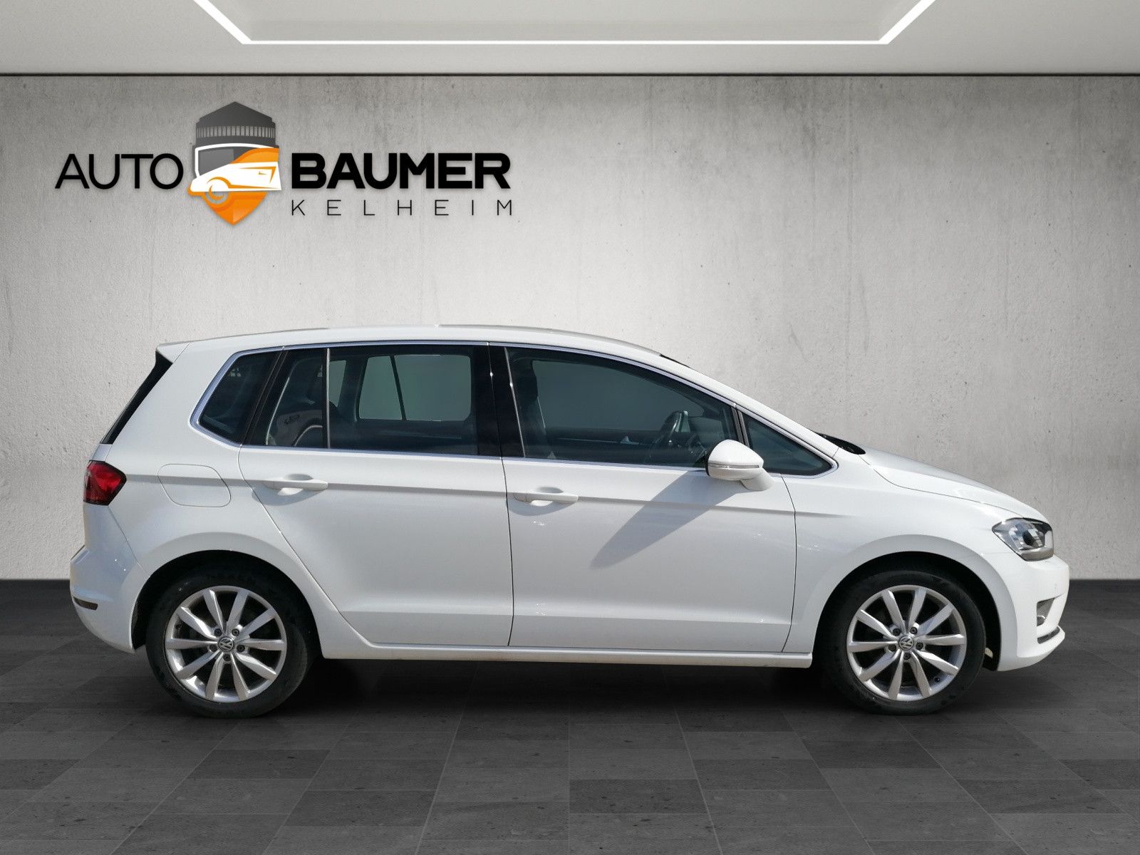 Fahrzeugabbildung Volkswagen Golf Sportsvan 1.4 TSI Highline