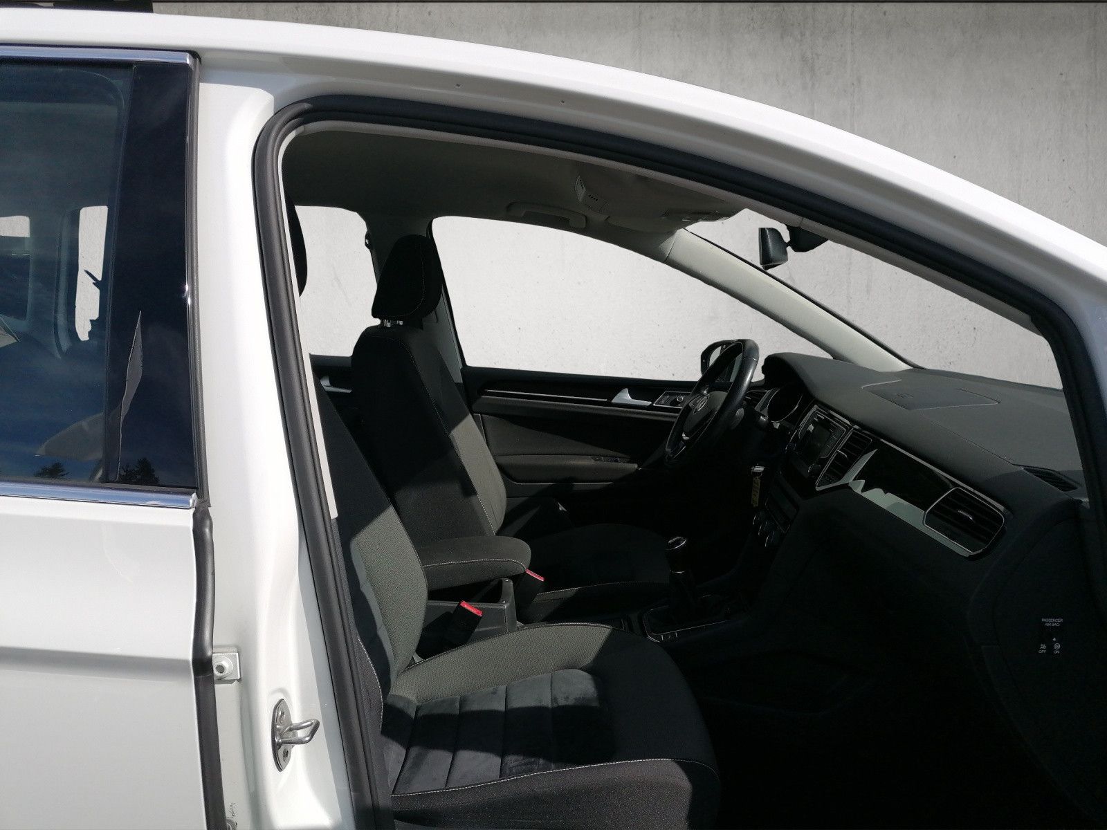 Fahrzeugabbildung Volkswagen Golf Sportsvan 1.4 TSI Highline