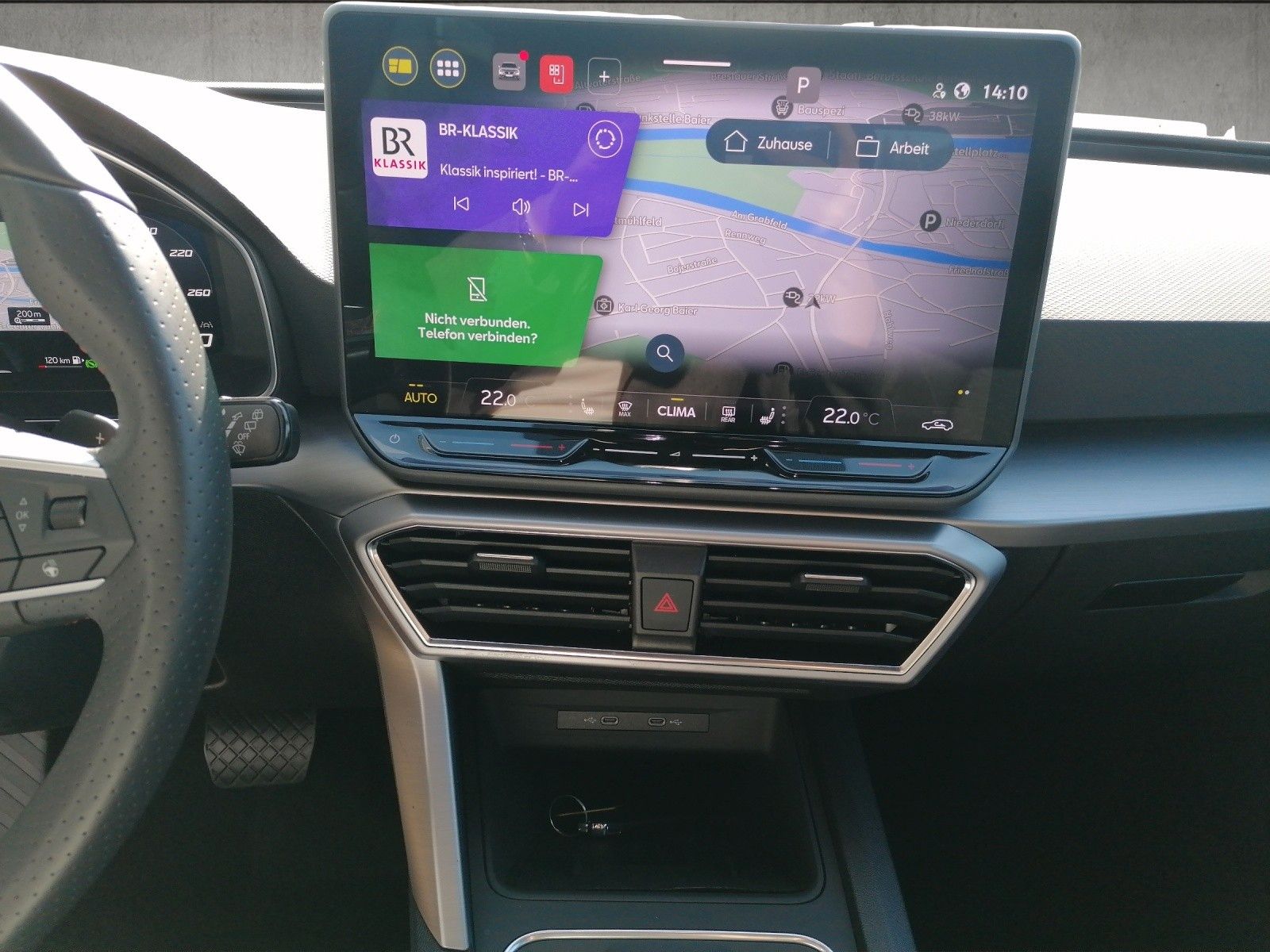 Fahrzeugabbildung SEAT Leon Sportstourer 2.0 TDI FR DSG AHK