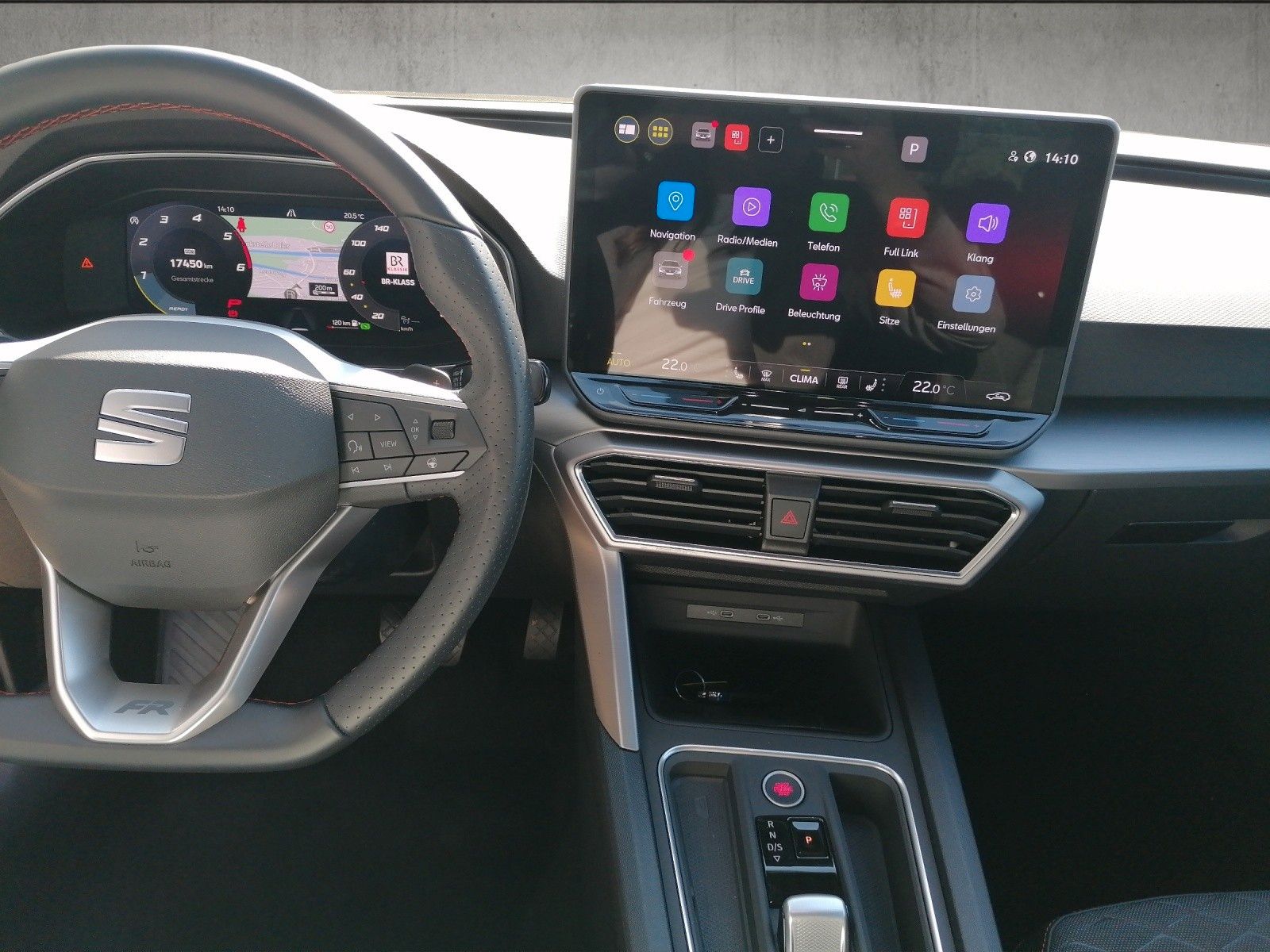 Fahrzeugabbildung SEAT Leon Sportstourer 2.0 TDI FR DSG AHK