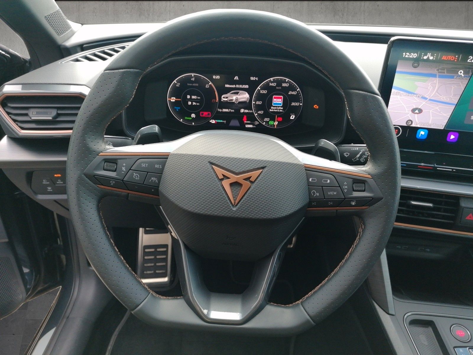 Fahrzeugabbildung CUPRA Leon 1.4 e-Hybrid DSG FAPXL FULL KAM