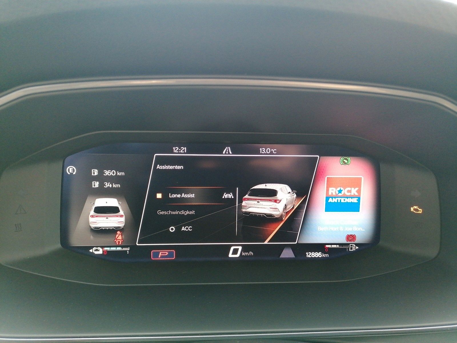Fahrzeugabbildung CUPRA Leon 1.4 e-Hybrid DSG FAPXL FULL KAM