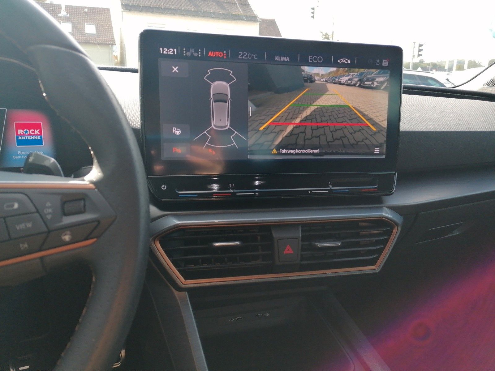Fahrzeugabbildung CUPRA Leon 1.4 e-Hybrid DSG FAPXL FULL KAM