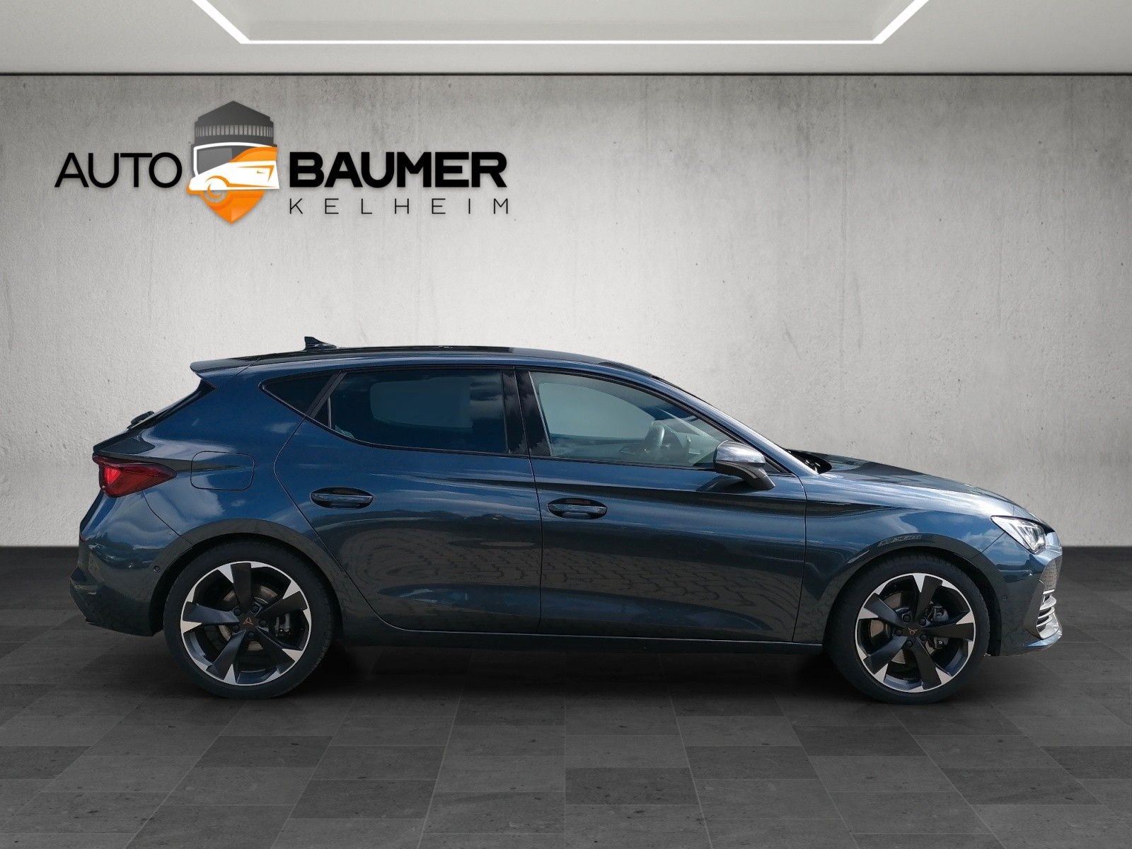 Fahrzeugabbildung CUPRA Leon 1.4 e-Hybrid DSG FAPXL FULL KAM