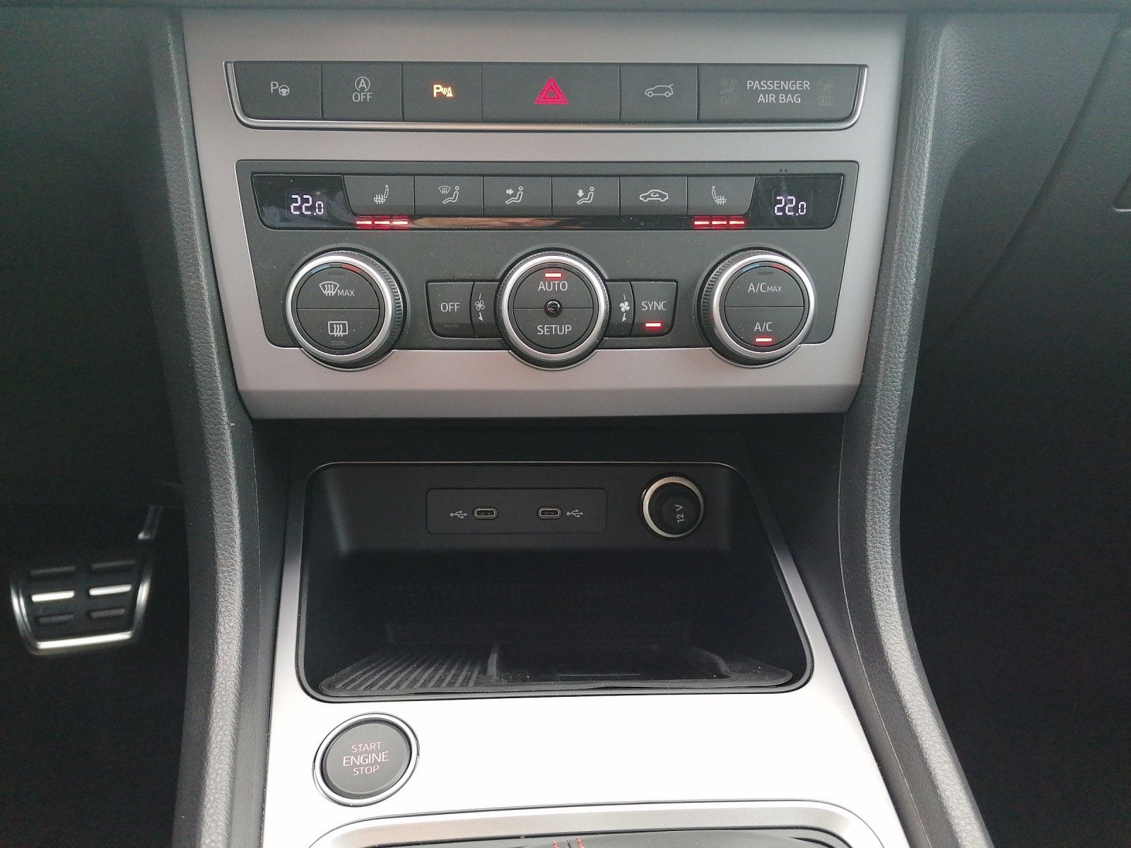 Fahrzeugabbildung SEAT Ateca 2.0 TDI FR DSG FAP XL elHK AHK