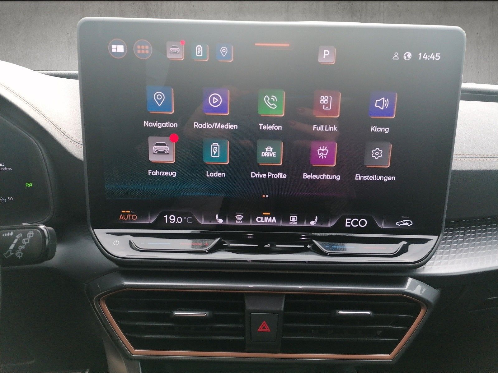 Fahrzeugabbildung CUPRA Leon Sportstourer 1.5 e-Hybrid AHK DYNAMIC