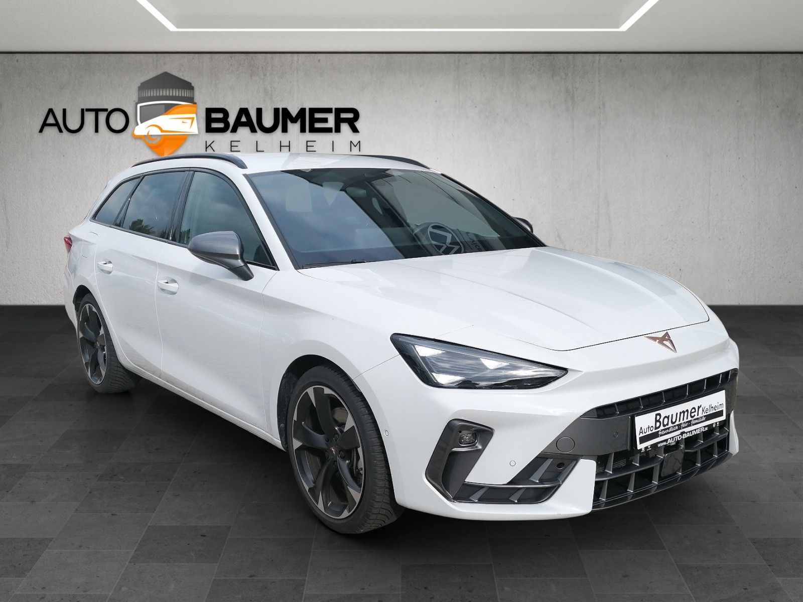 Fahrzeugabbildung CUPRA Leon Sportstourer 1.5 e-Hybrid AHK DYNAMIC